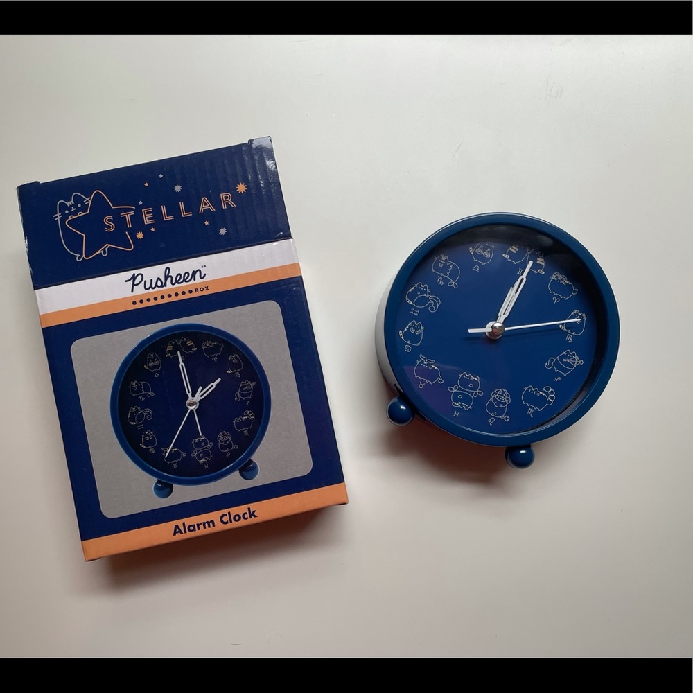 Pusheen Fall 2020 Stellar Clock